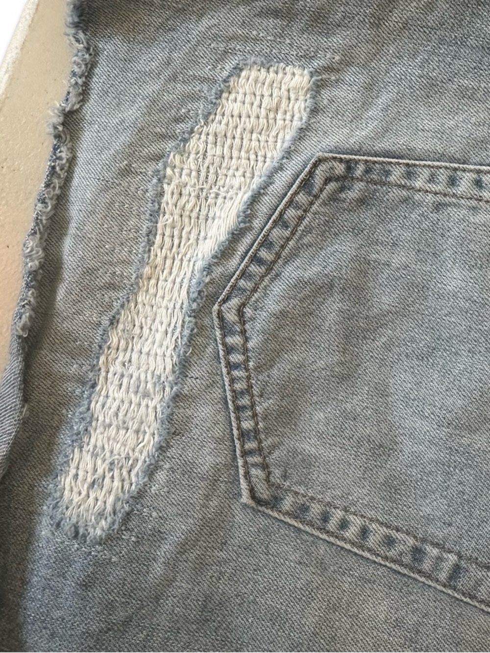 Lucky Brand Light Blue Distressed Women's Denim Shorts - Picture 4 of 11